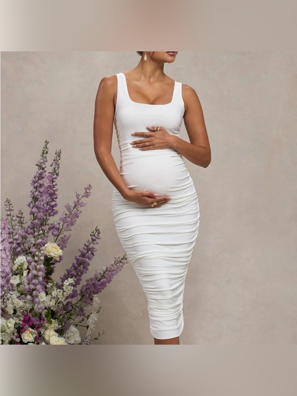 Club london- Lisbon White Maternity Square Neck
Ruched Midi Dress WHITE size 4